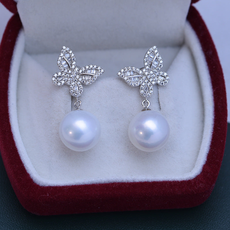 Fresh Water 11-12mm White Perfect Circle Pearl Ear Studs